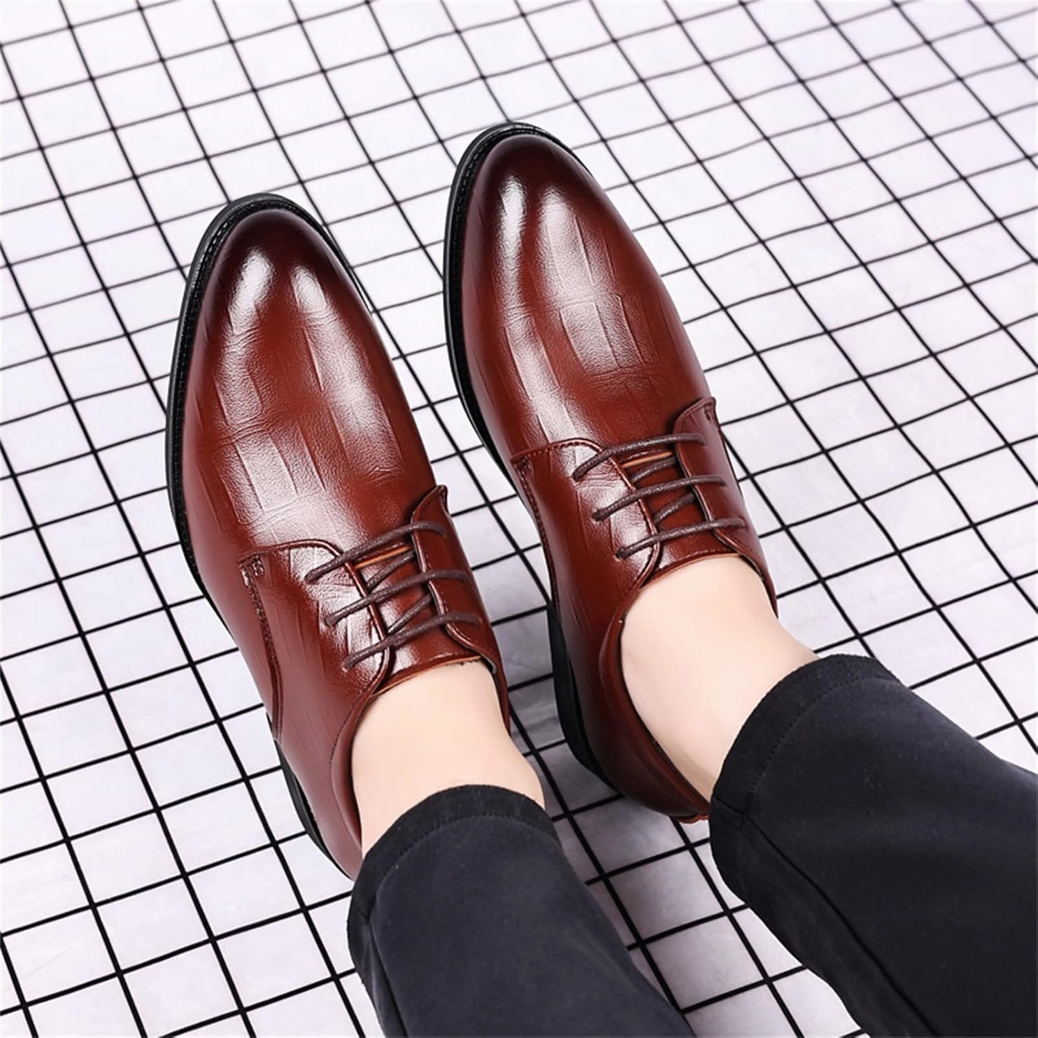 Oxfords Shoes for Men Casual White Fashion Summer and Autumn Men Leather Shoes Low Heel Pointed Toe Lace Casual Comfortable Solid Color Cap Toe Shoes Best Casual Shoes For Work