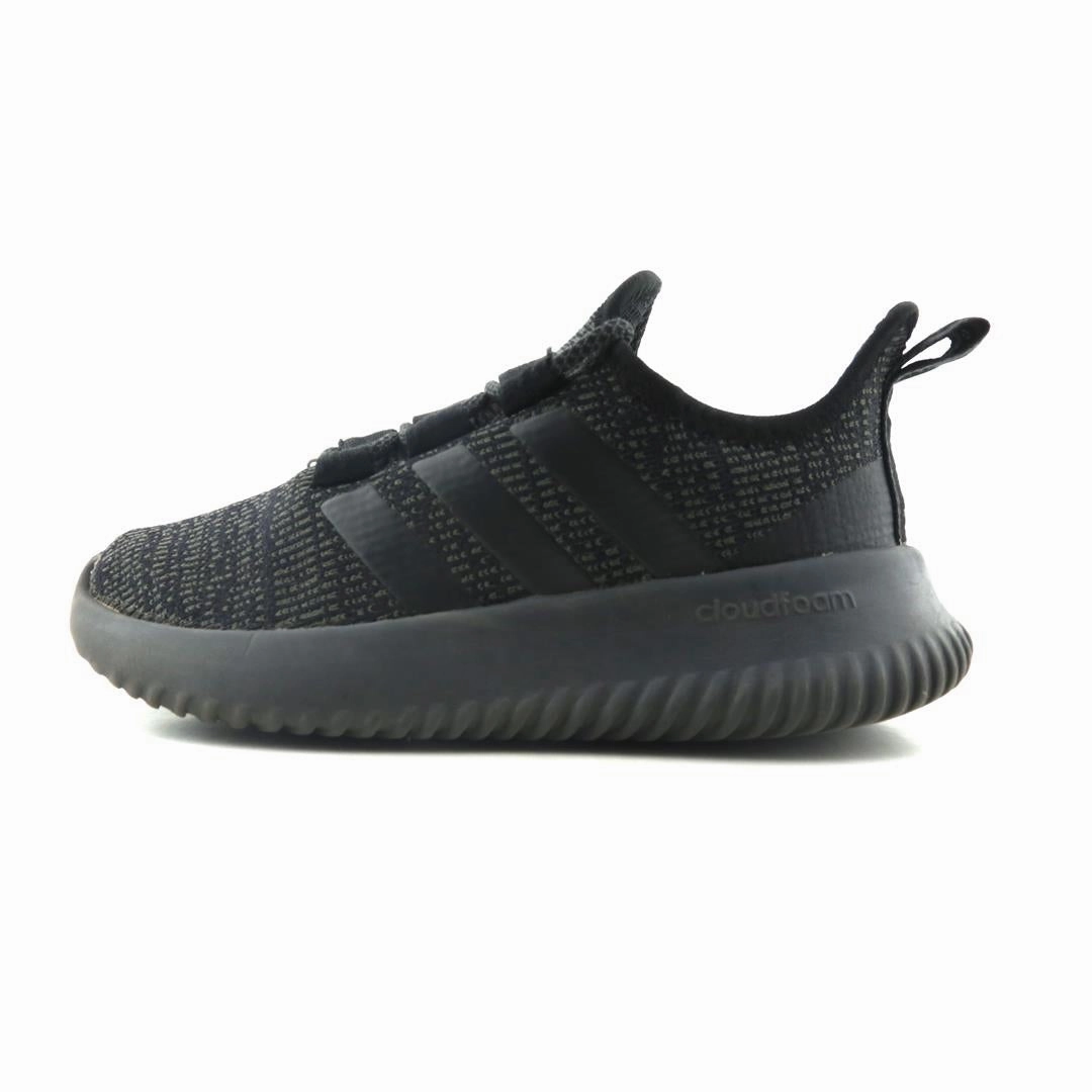 Tying Running Shoes ADIDAS KAPTIR CORE