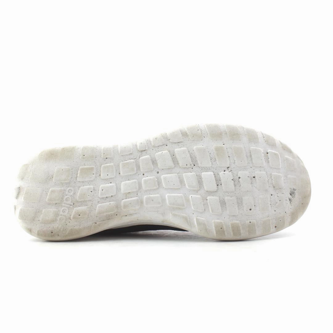 ADIDAS LITE RACER CLN Running In Snow