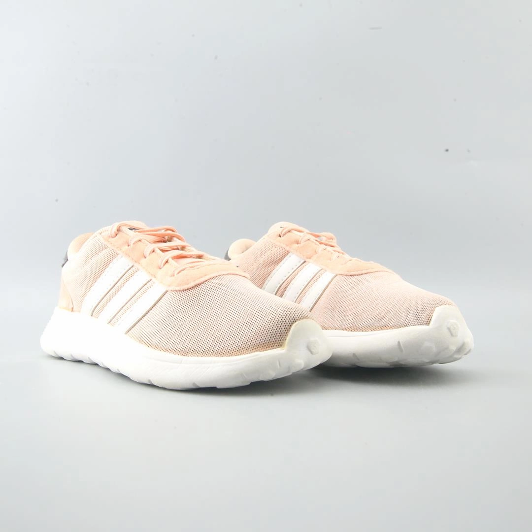 On The Roger Clubhouse Shoes ADIDAS LITE RACER