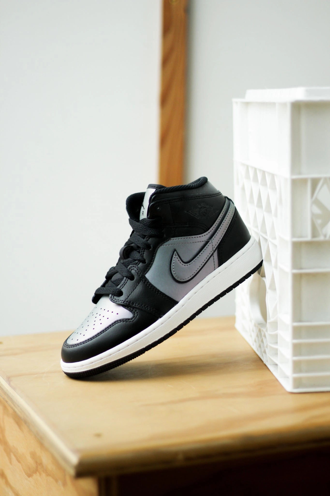 Latest Nike Shoes AIR JORDAN 1 MID SE (GS) "BLACK/BLACK-WHITE"