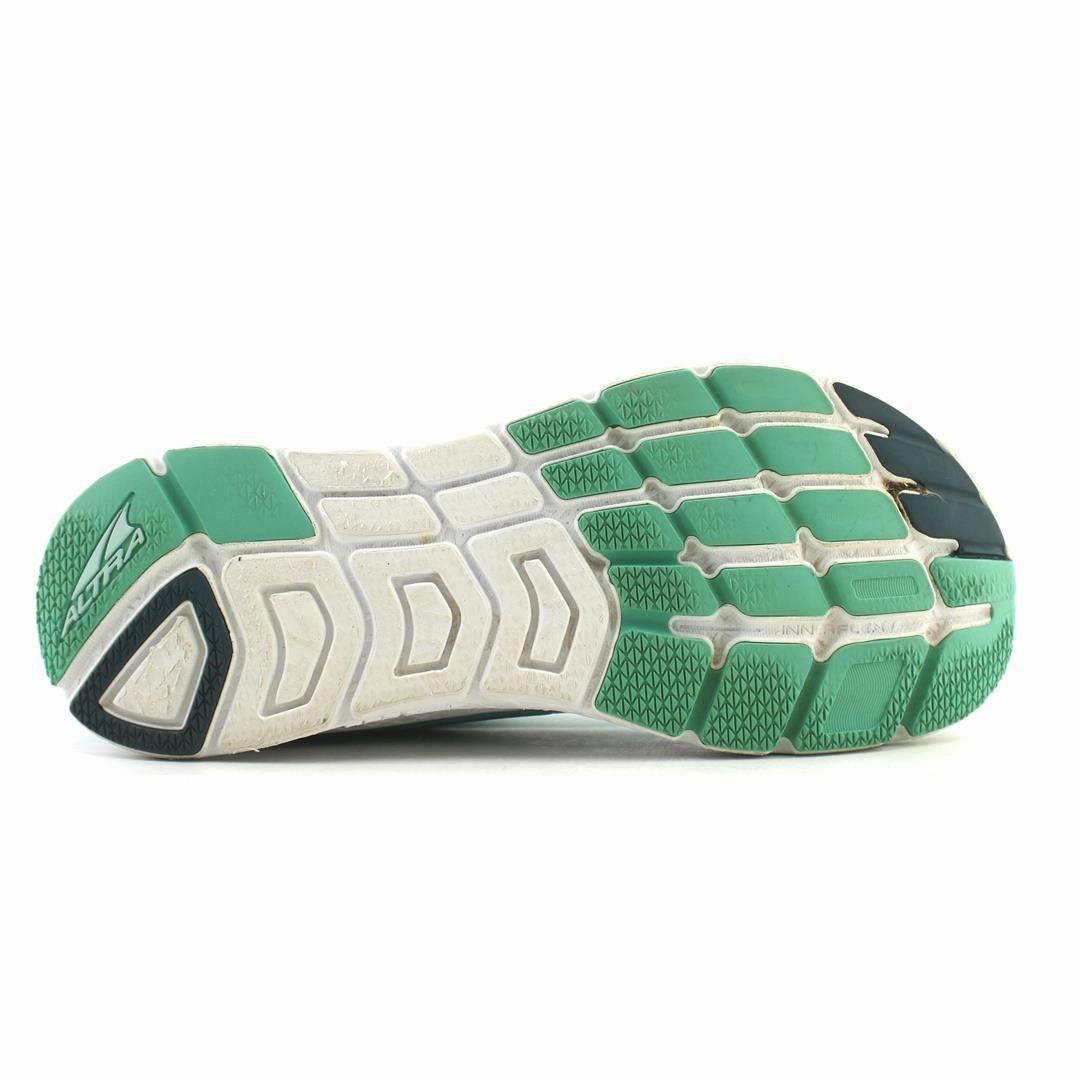 ALTRA RIVERA 1 Vince Camuto Lamson Cap Toe Oxford