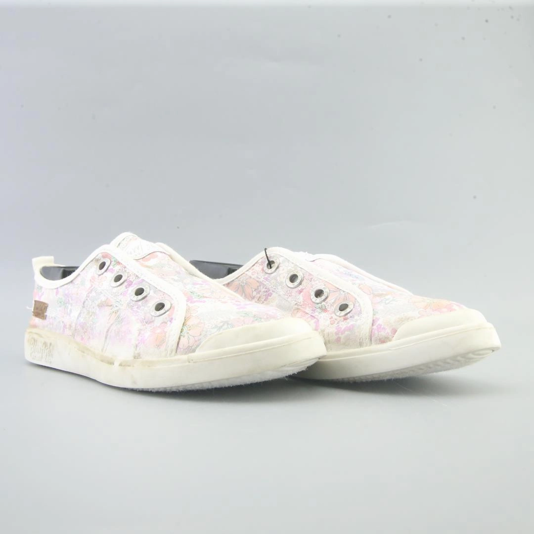 Gbx Slip Shoes BLOWFISH .