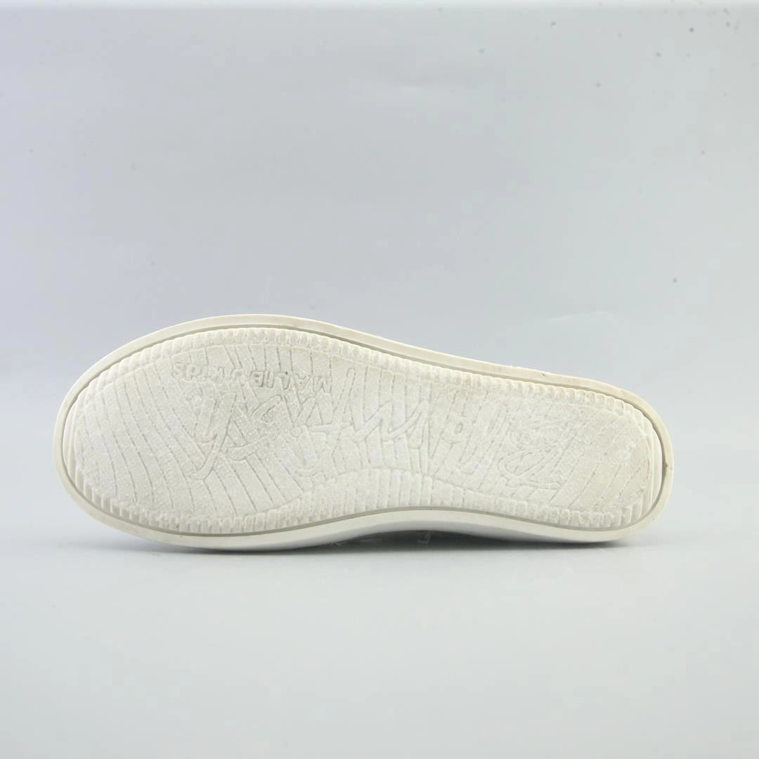 BLOWFISH . Slip On Wallabees
