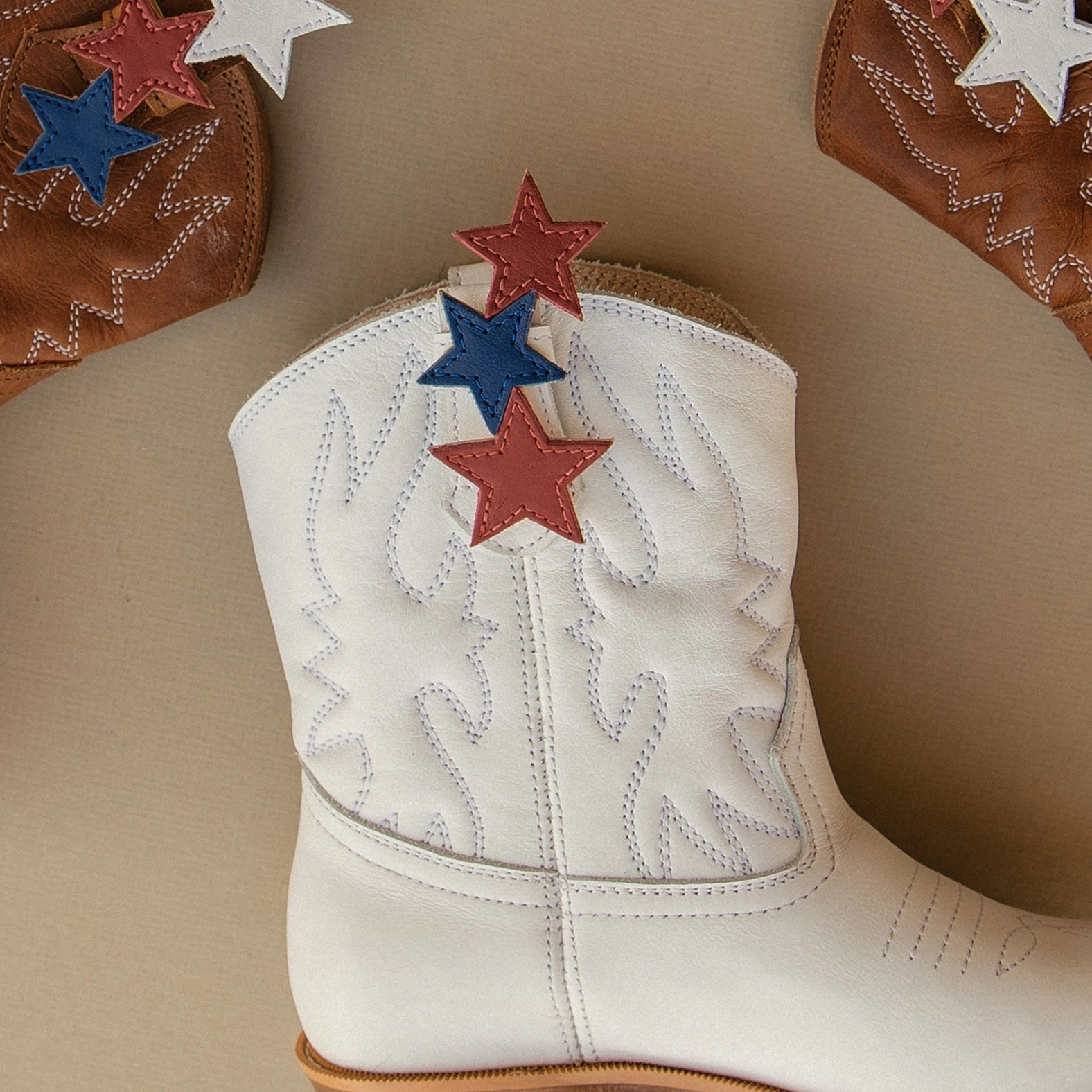 Knee High Boots With Skirt MK22850 - Charm Stars for Kicker Boots [Leather Accessory]