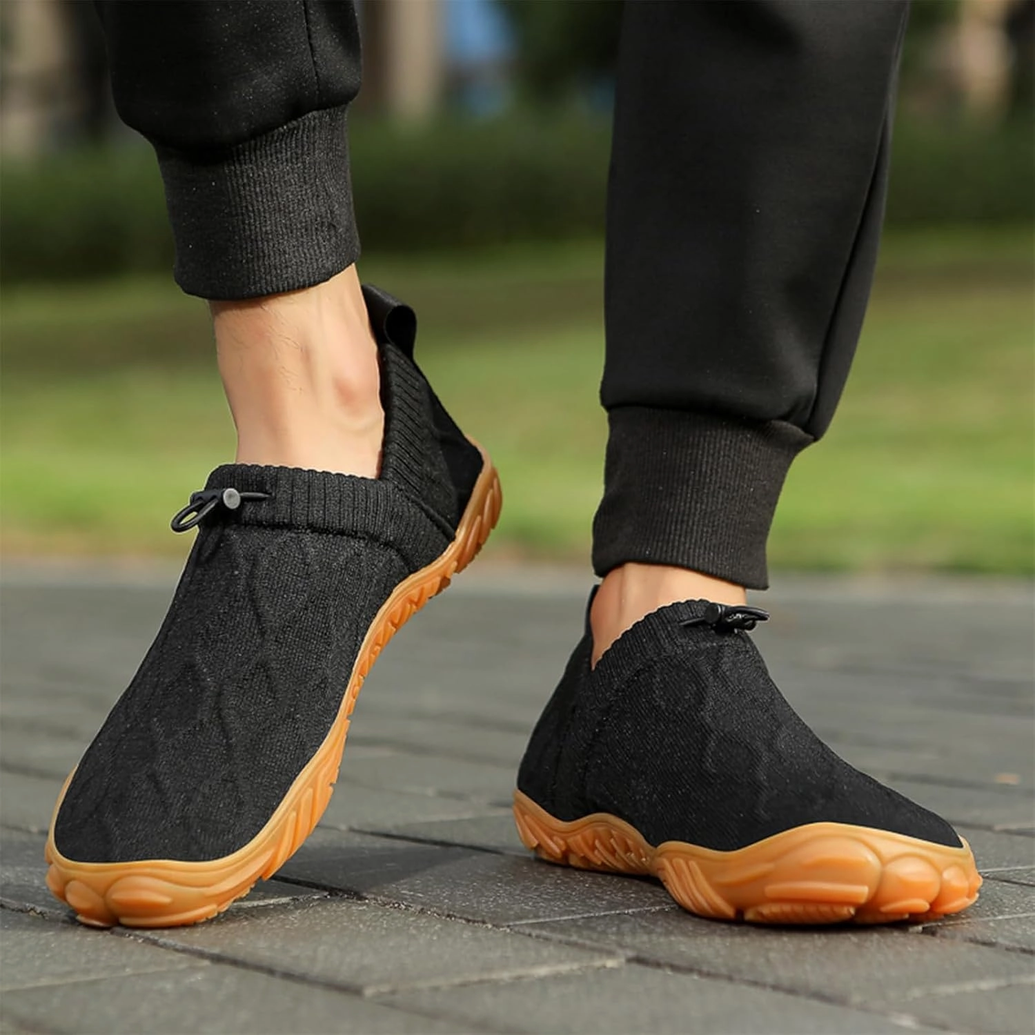 Barefoot Water Shoes for Men Minimalist Comfortable for Beach Outdoor Hiking Aqua Swim Pool River Boat Travel Running Walking Sneakers Casual Rack Room Shoes