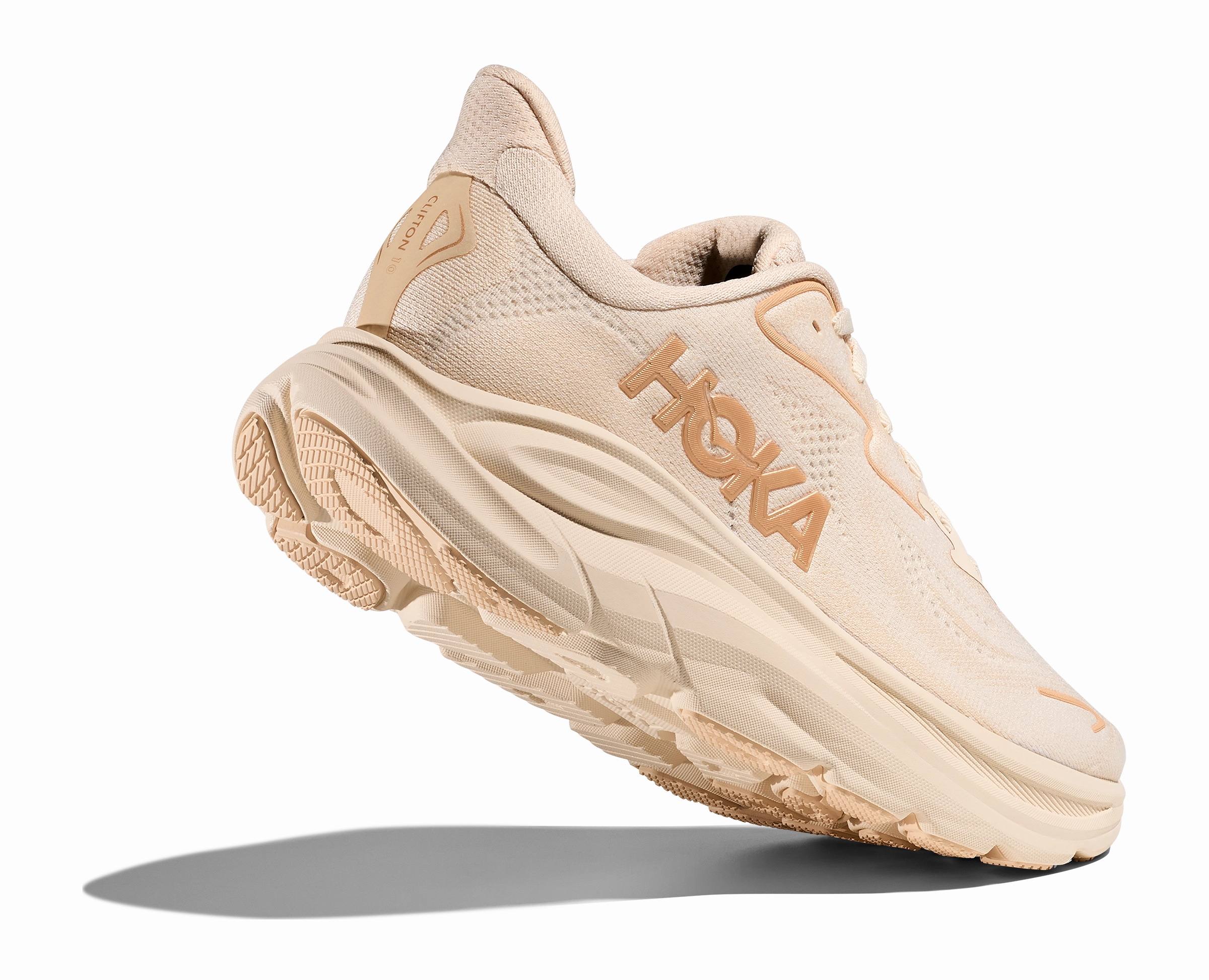 Near Me Store Women's Clifton 10 - Vanilla / Birch