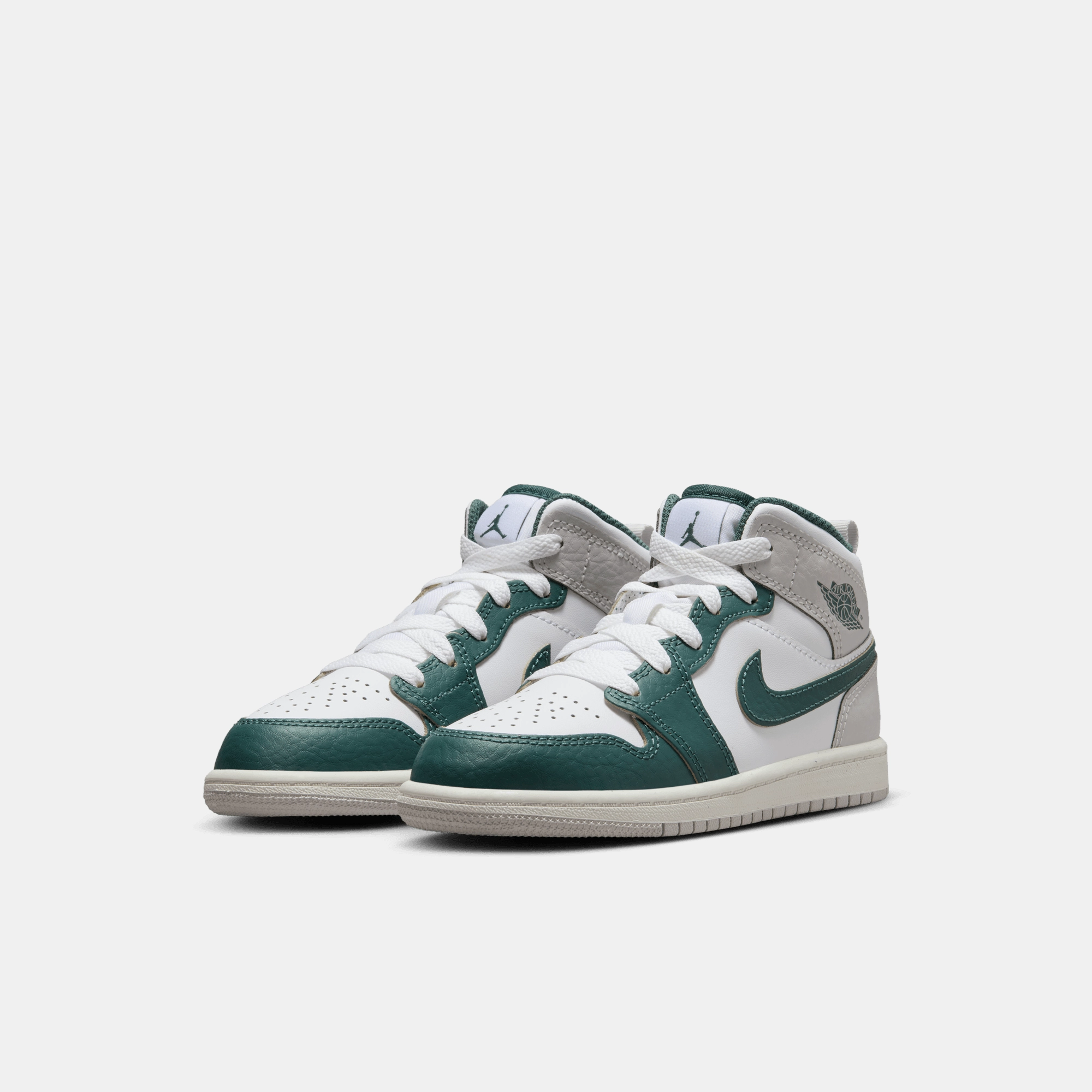 Air Jordan Kids' 1 Mid SE Oxidixed Green (PS) Acrylic Paint On Sneakers