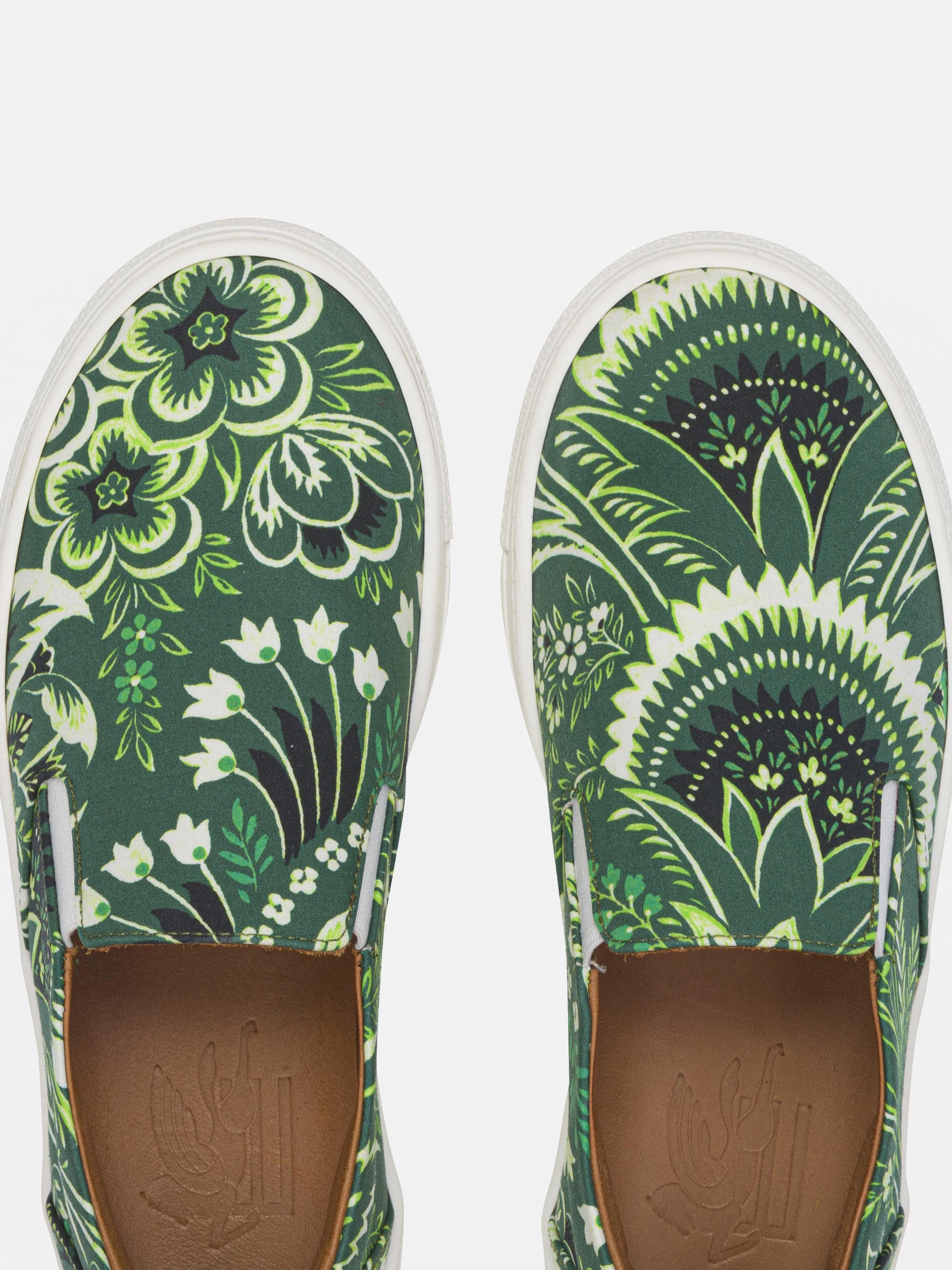 Etro Boys Floral Paisley Trainers in Green Castaner Carina Suede Espadrilles
