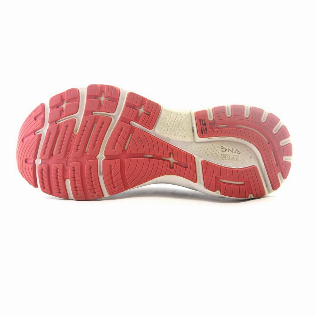 BROOKS ADRENALINE GTS 22 Mbappe Lebron Basketball Shoes