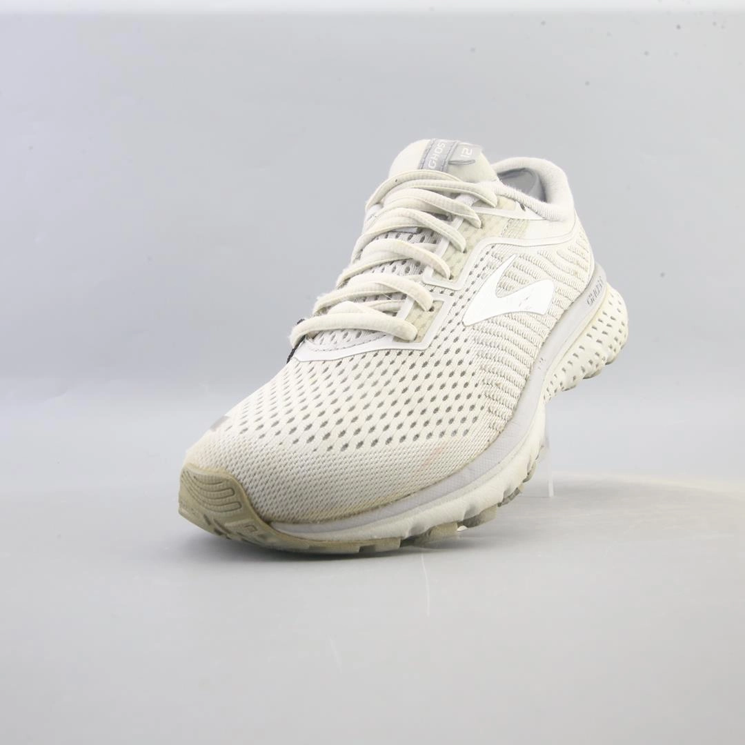 BROOKS GHOST 12 Basketball Shoes Shop Near Me