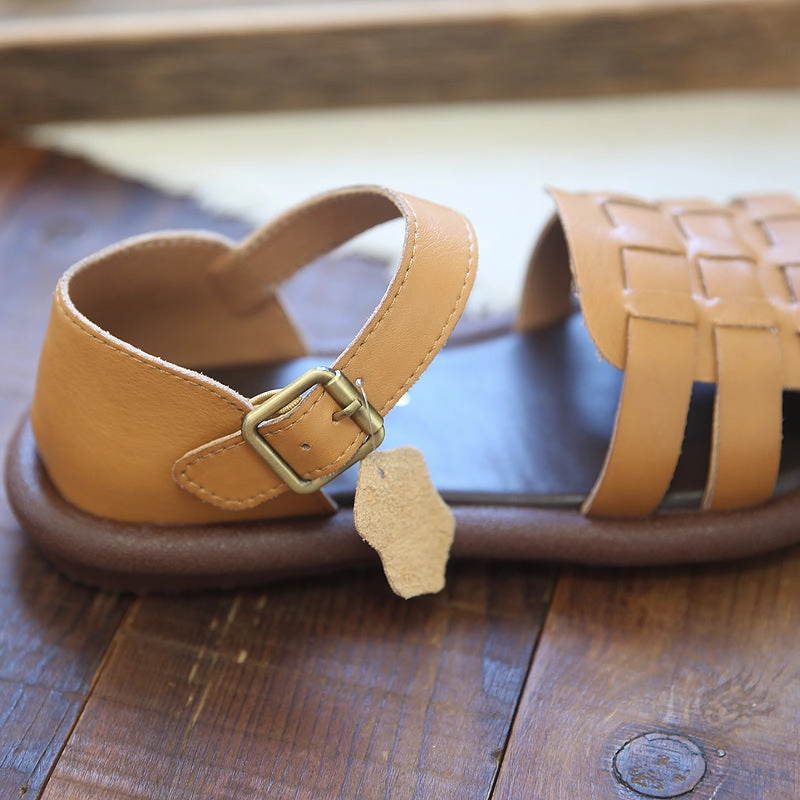 Flat Feet Trail Shoes Women Retro Plaited Leather Flat Casual Summer Sandals