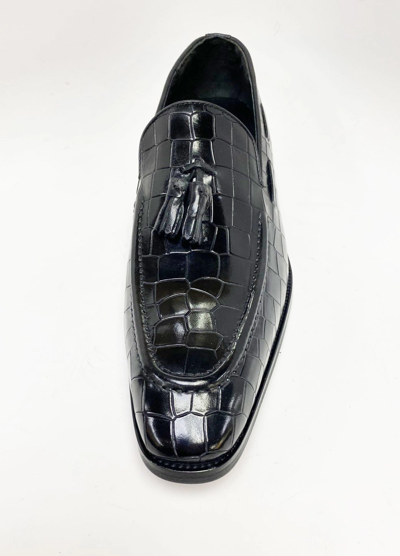 Crocodile Embossed Calfskin Slip-On Loafer Black Slip-on House Shoes