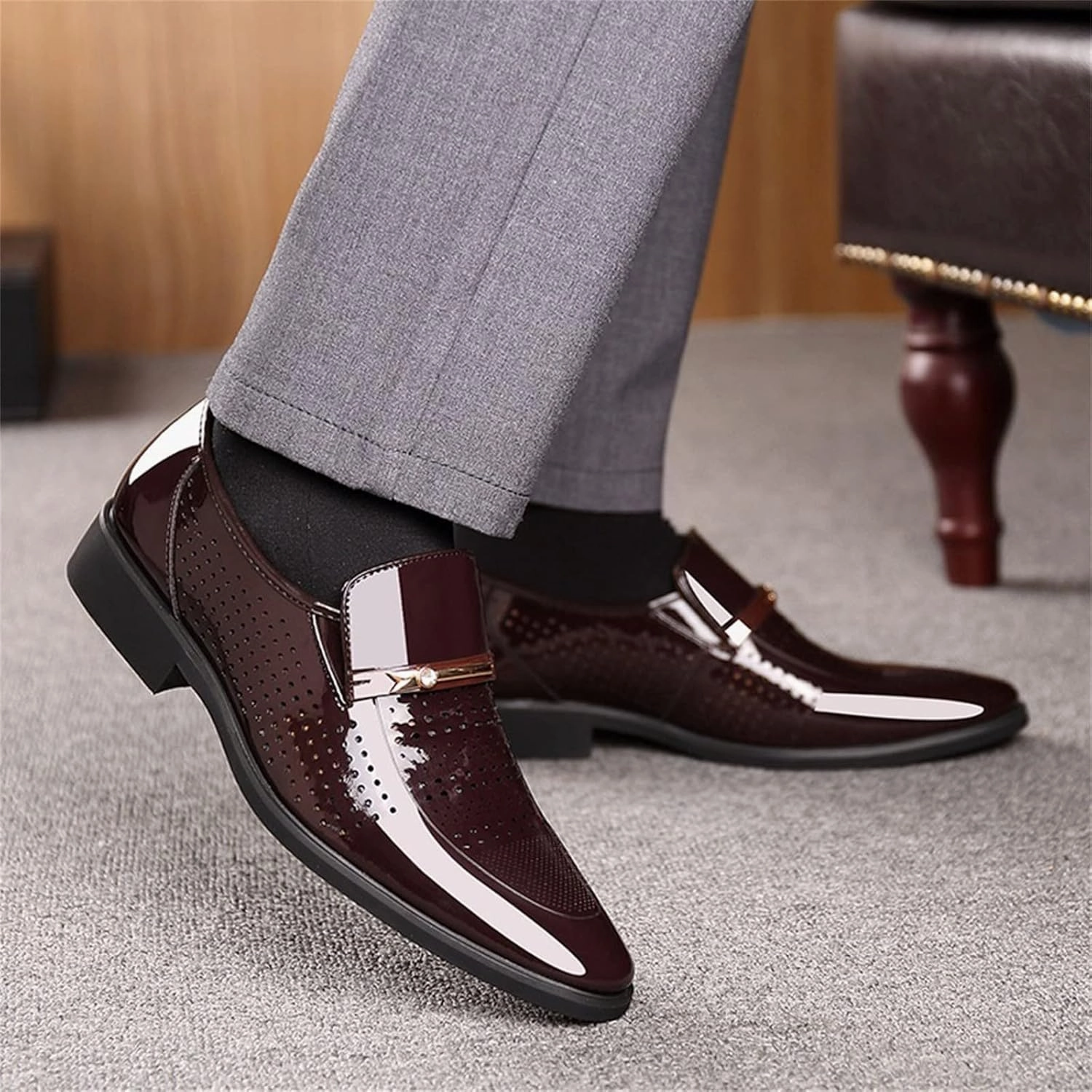 Casual Vs Sports Shoes Men's Dress Shoes Loafers Wide Width Classic Style Mens Shoes Fashion Hollow Out Metal Strip Decoration Business Casual Leather Shoes Comfortable Business Casual Shoes Wide Mens