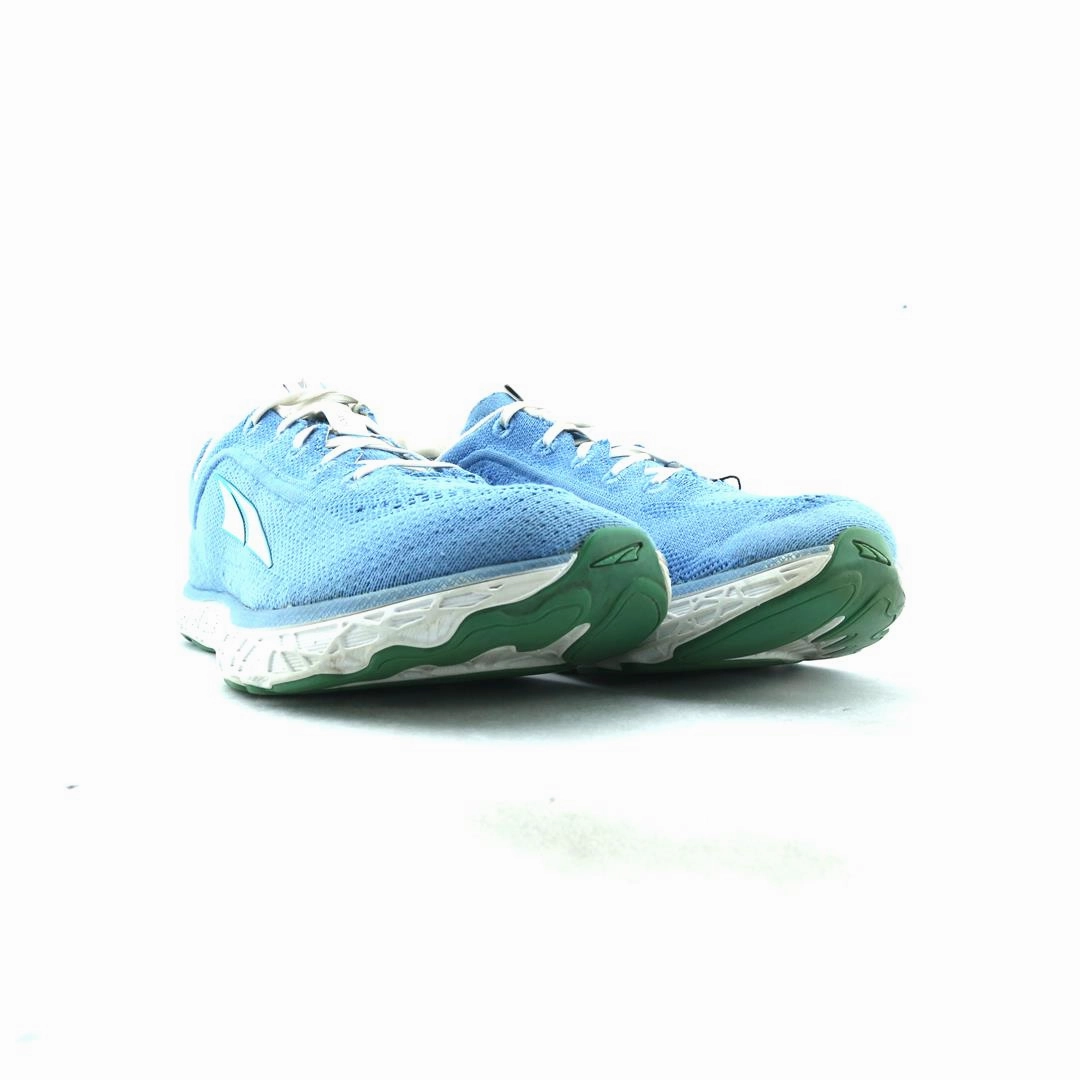 Tennis Shoes Running Shoes Difference ALTRA ESCALANTE 2.5