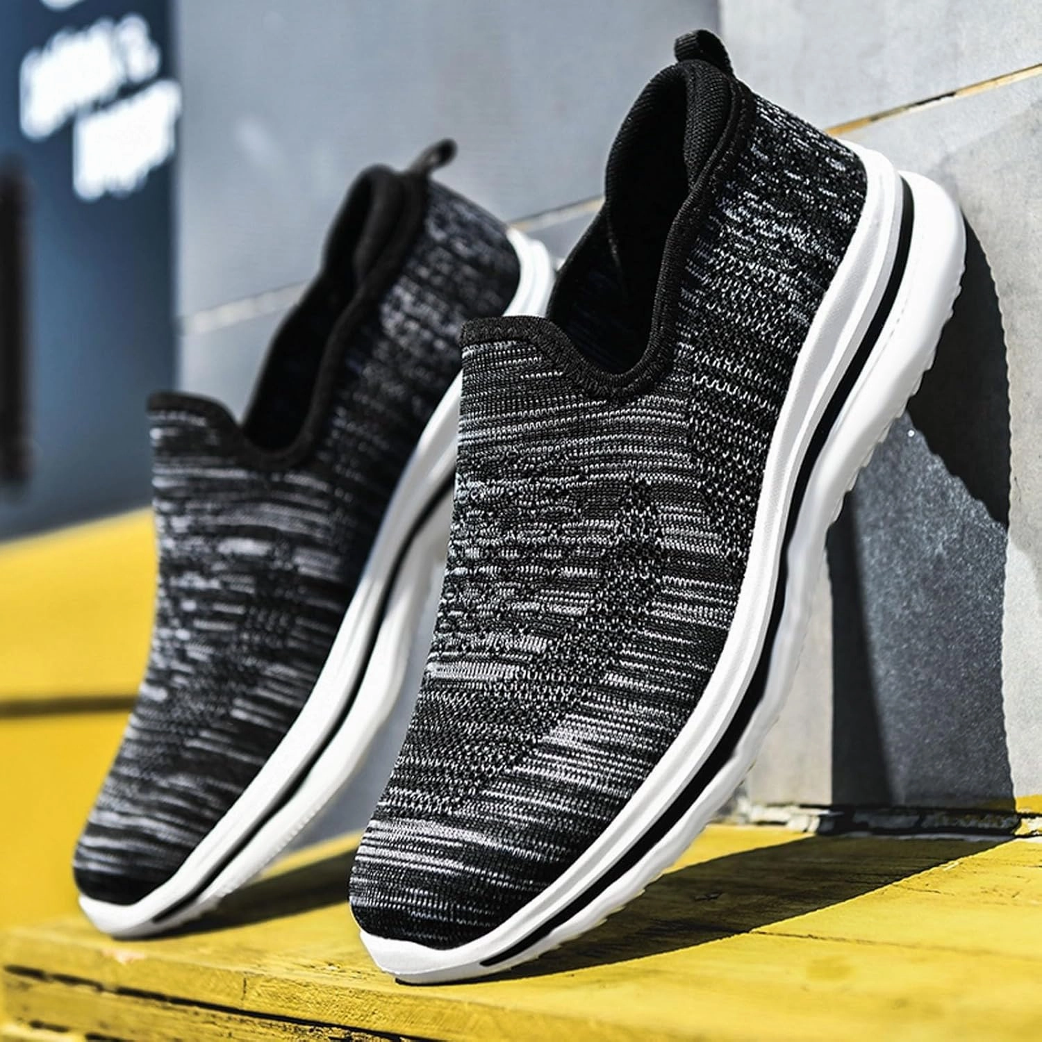 IWIHMIV Mens Tennis Shoes Sport Shoes for Men Mens Slip On Shoes Walking Shoes for Men Lightweight Casual Sneakers Shoes Tempo Running Shoes