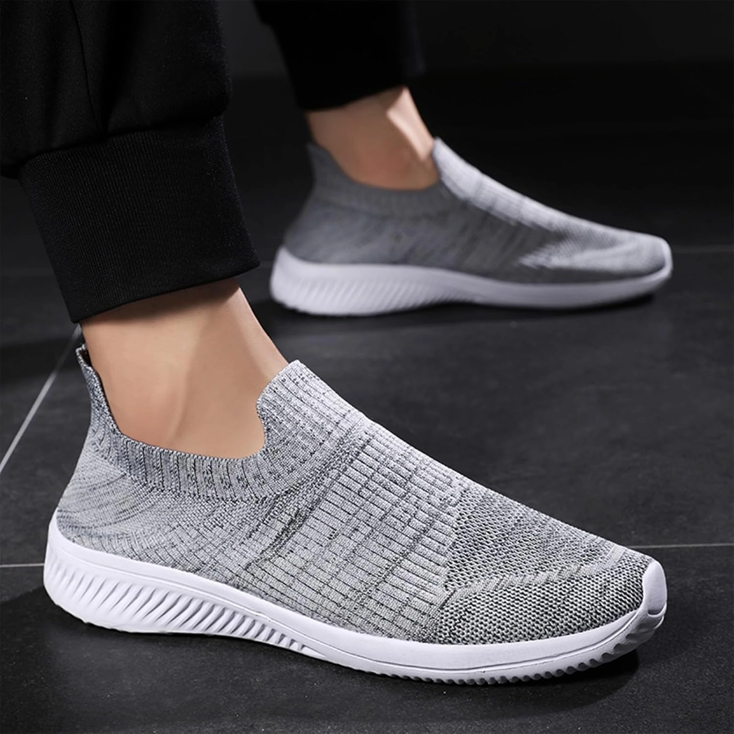 IWIHMIV Mens Tennis Shoes Walking Shoes Men's Sneakers Breathable Running Shoes Non Slip Soft Sole Casual Athletic Shoes Running Shoes With Good Arch Support