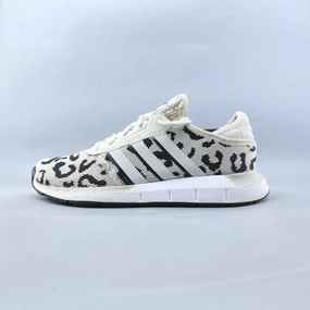 ADIDAS SWIFT RUN X Running Shoes For Lb Man Reddit