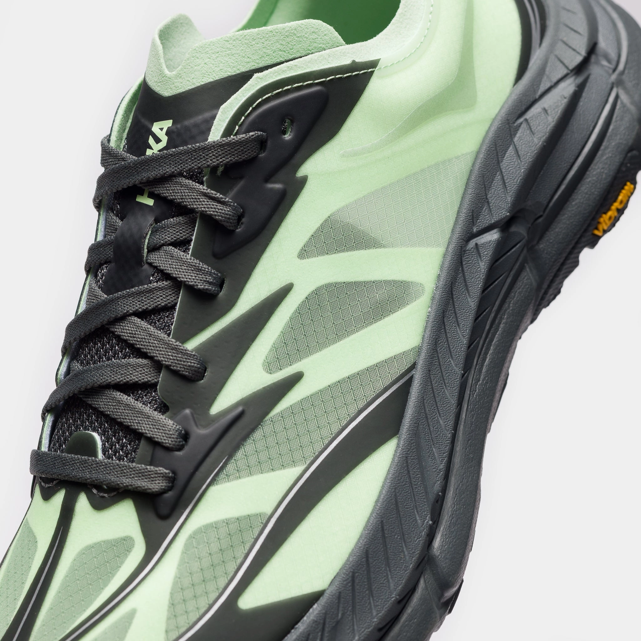 Mafate Speed 4 Lite Sneaker in Luna Moth/Cosmic Grey Best Shoes For Working Out