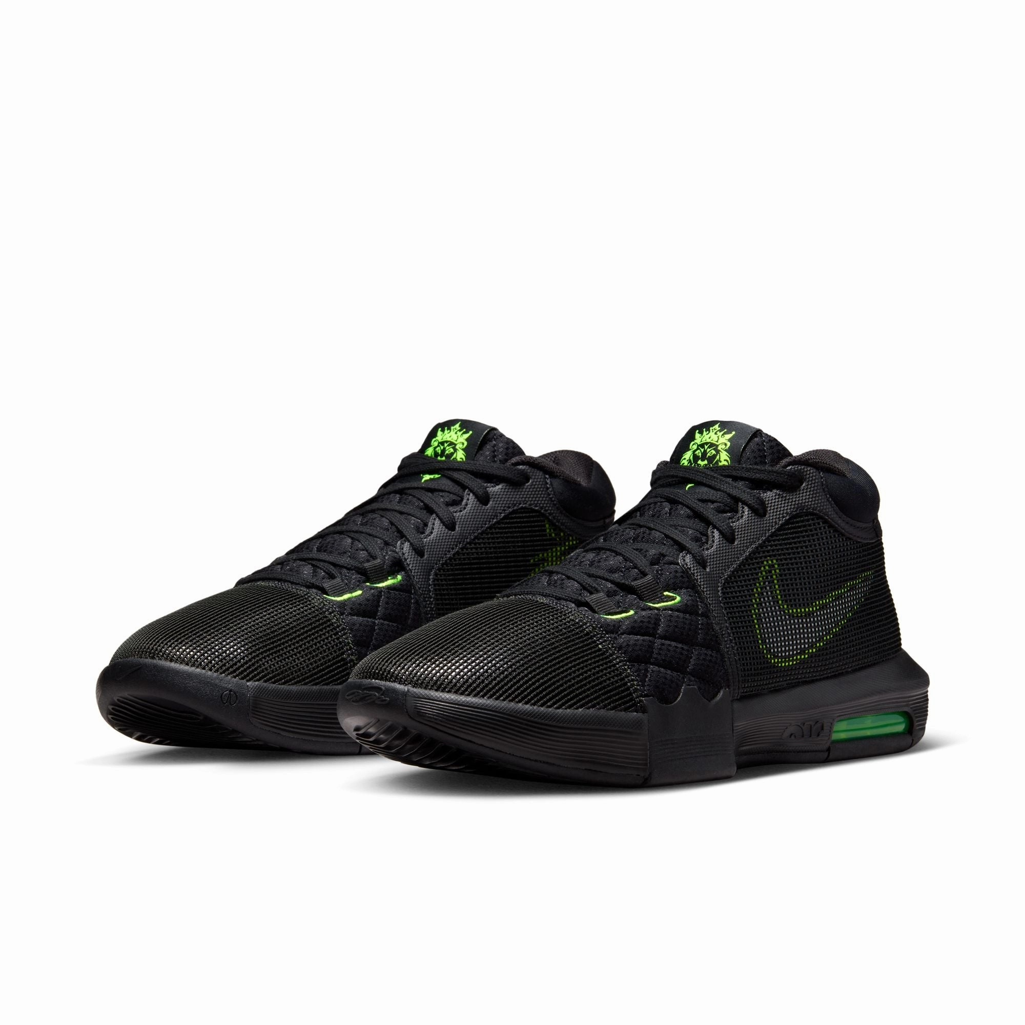 Slip On Shoes Nike Men's Nike Lebron Witness 8 Basektball Shoes