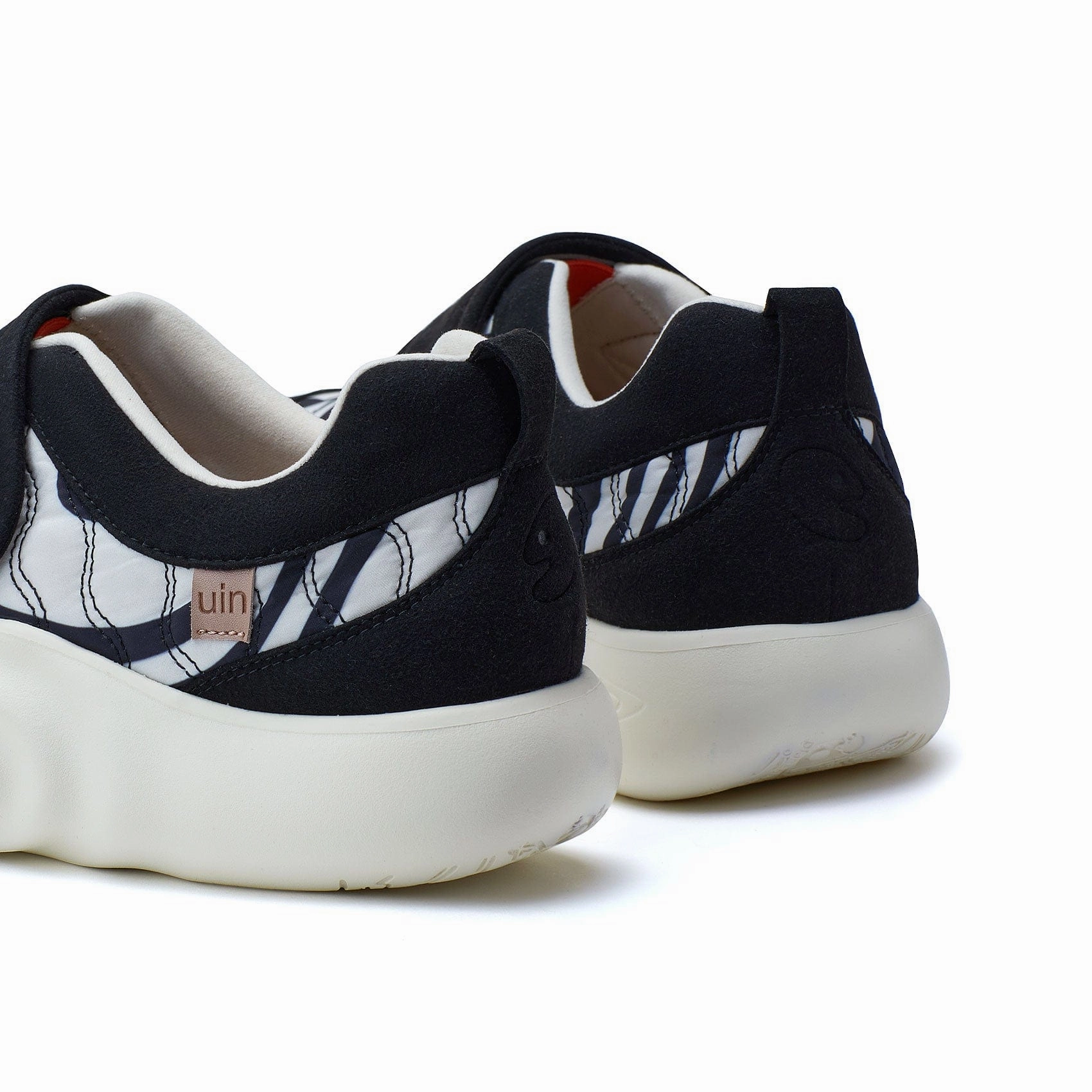 Good Casual Walking Shoes Night River  Mahon VIII Women