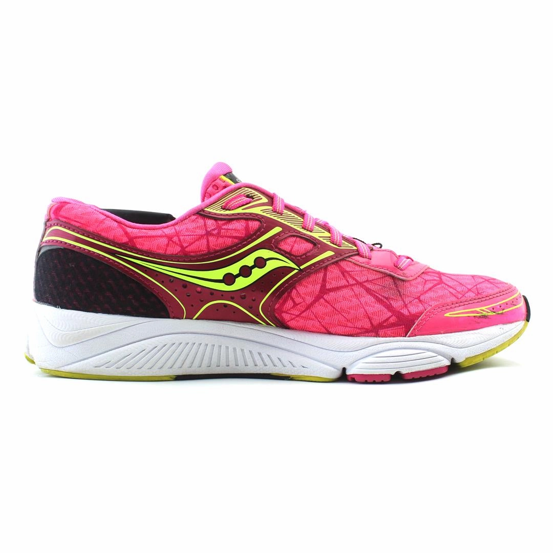 Wipe Basketball Shoes SAUCONY BREAKTHRU