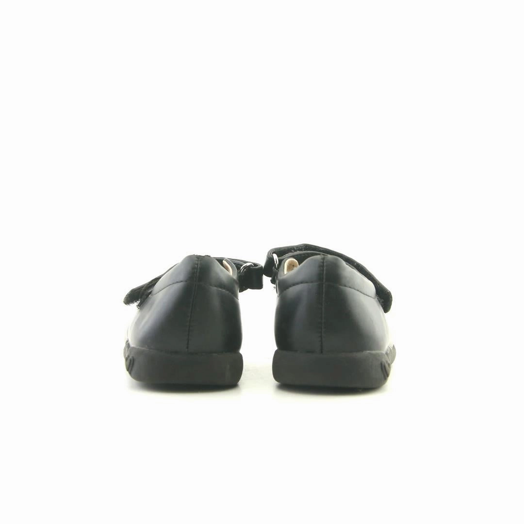 PLACE  . Walker Sandals