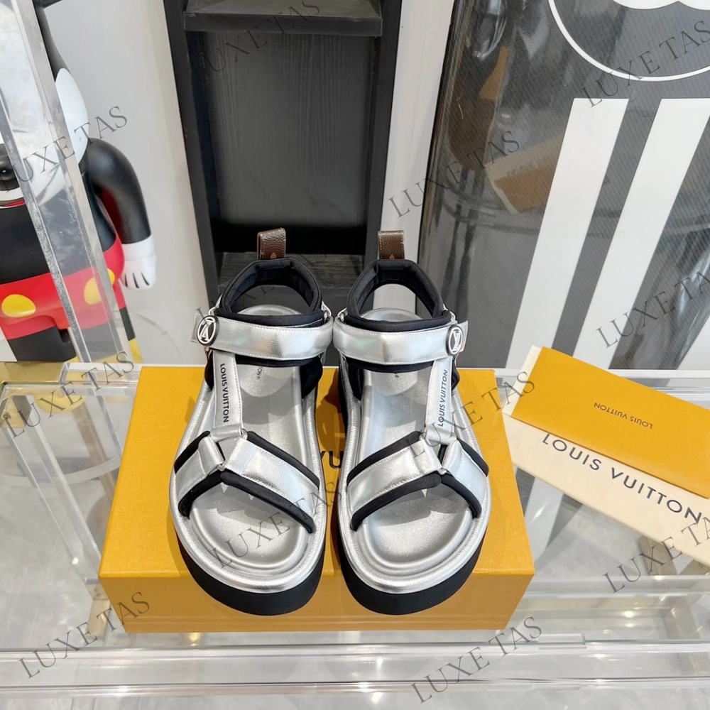 Crocs Shoes Flats Pool Pillow Flat Comfort Sandal Silver Designer Slides & Sandals for Women