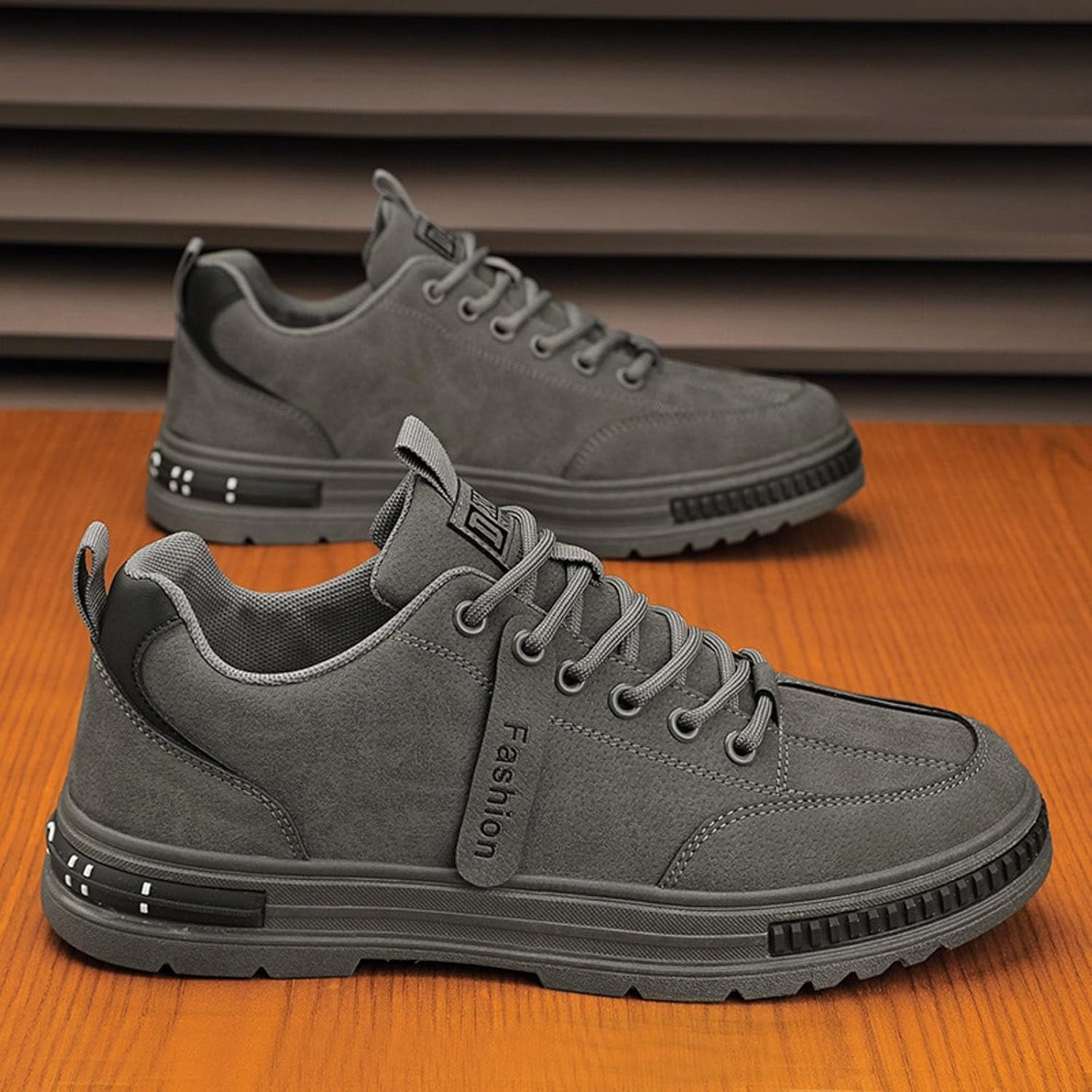 IWIHMIV Mens Fashion Sneakers Men Tennis Shoes Men's Slip on Walking Running Shoes Lightweight Casual Comfort Sneaker Machine Washable Running Shoes