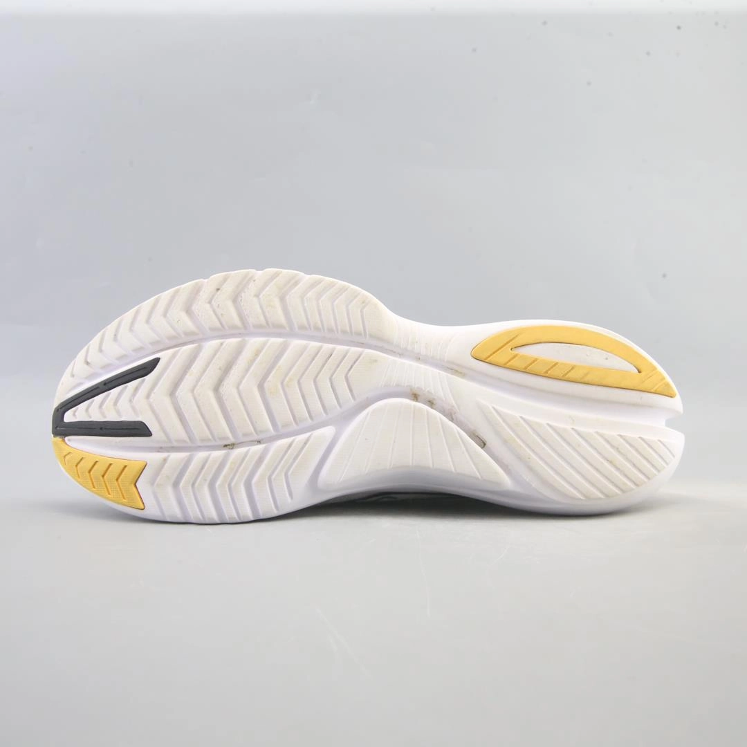 Top Basketball Shoes 2015 SAUCONY KINVARA 13