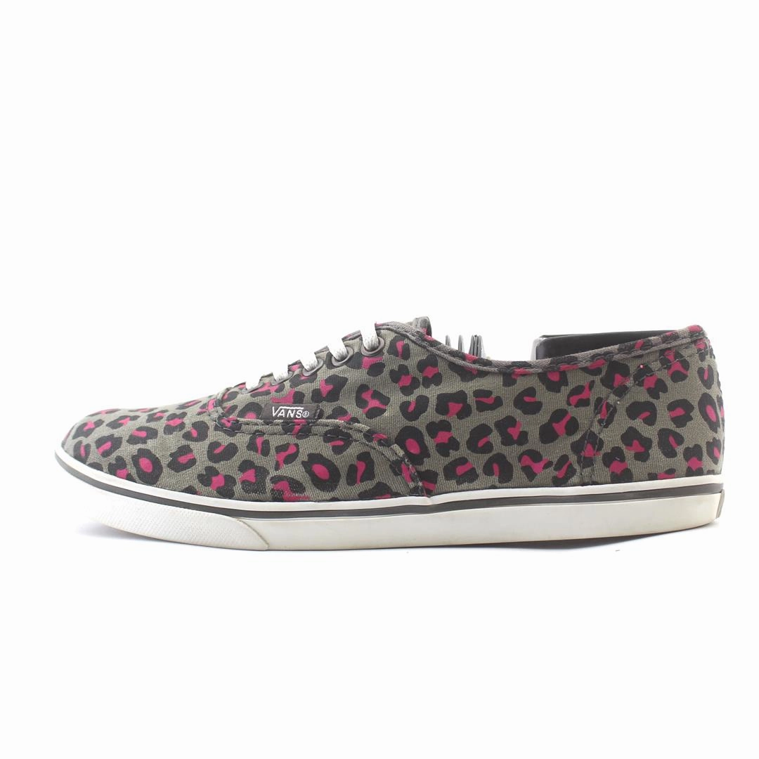 Salomon Light Hiking Boots VANS AUTHENTIC