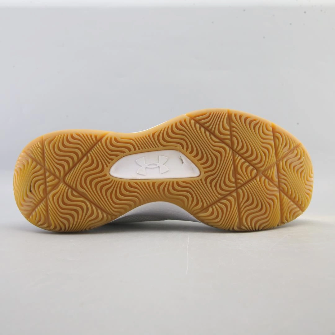 Outlet Basketball Shoes UNDER ARMOUR  CURRY 3Z5