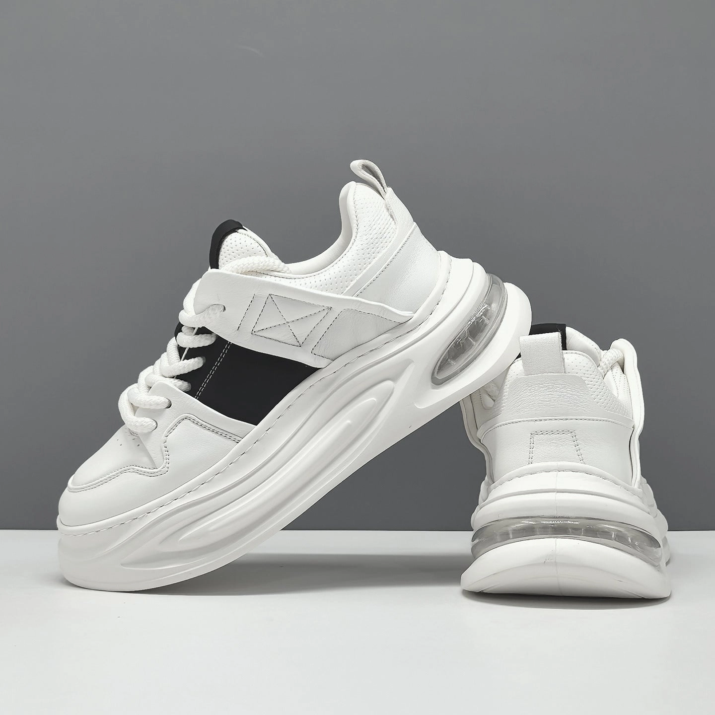 Cloudrunner 2 Sneakers Men's Fashion Quilted Leather Thick Soled Casual Sneakers