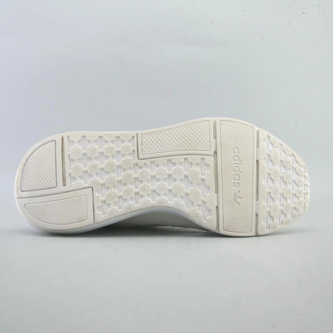 ADIDAS SWIFT RUN 22 Female Running Shoes