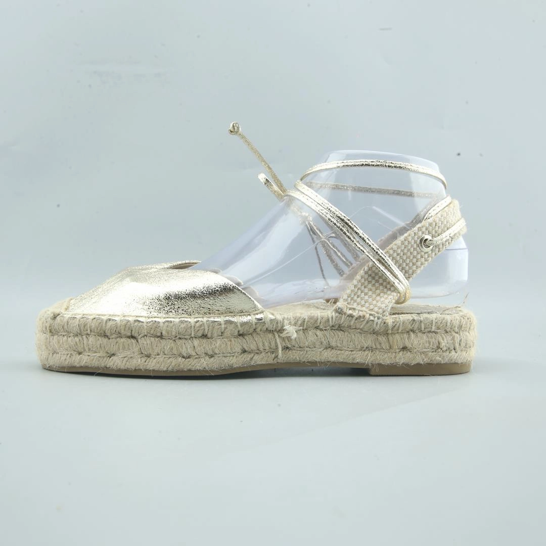 Stick Pads For Basketball Shoes STRADIVARIUS .