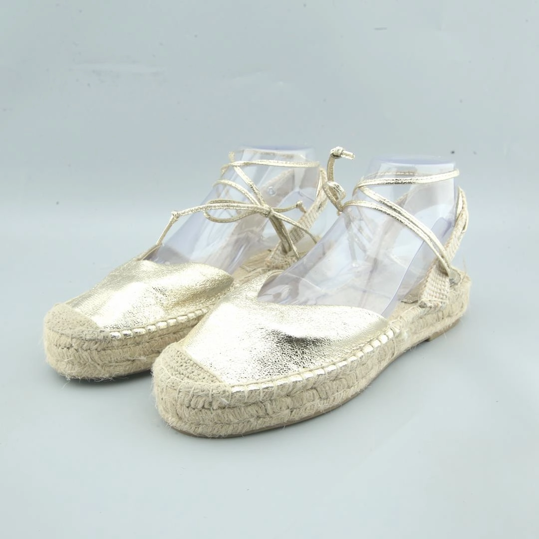 STRADIVARIUS . Basketball Shoes With Support