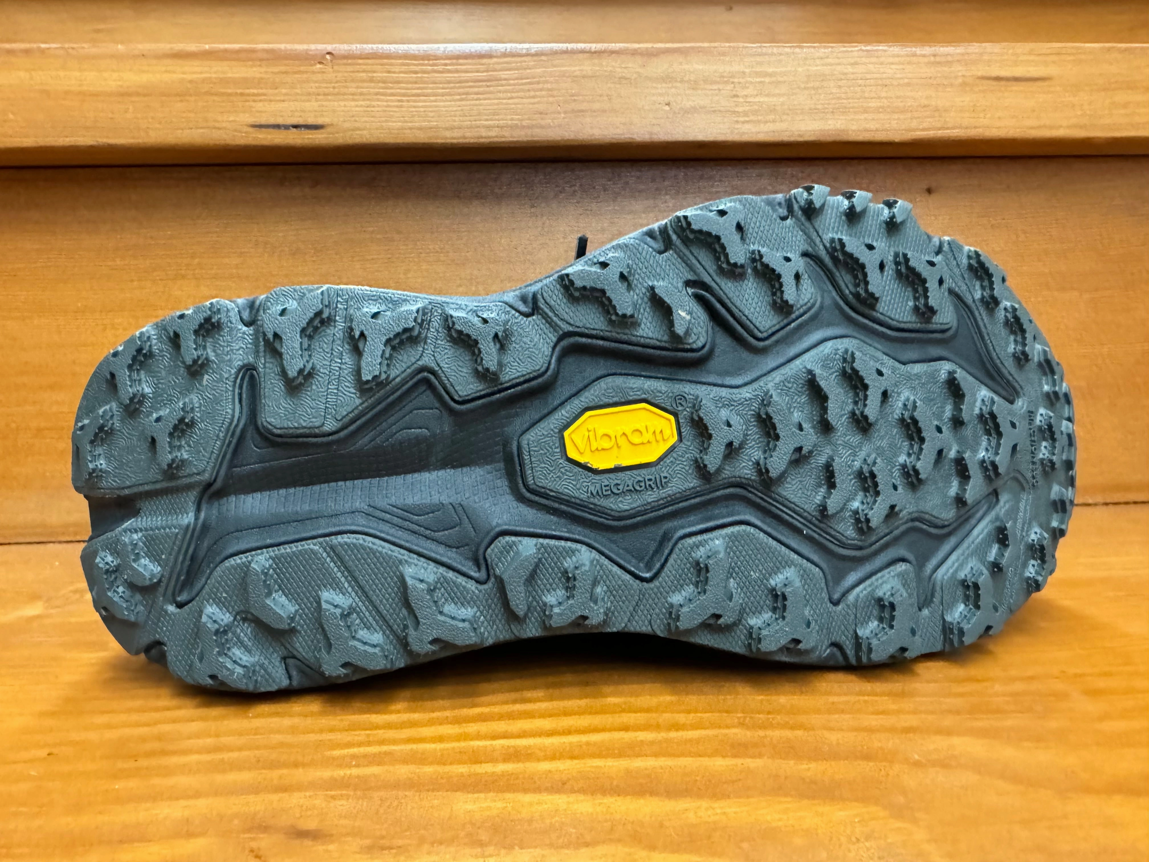 Shoes Left Side Hurts Hoka Speedgoat 6 GTX Black/Outer Orbit 1155150-BCKT & 1155770-BCKT