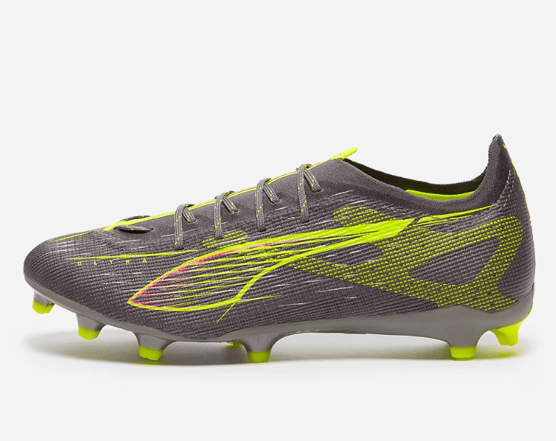 PUMA Ultra 5 Pro FG/AG Firm/Multi-Ground Soccer Cleats Silver Youth Soccer Cleats Size 3.5