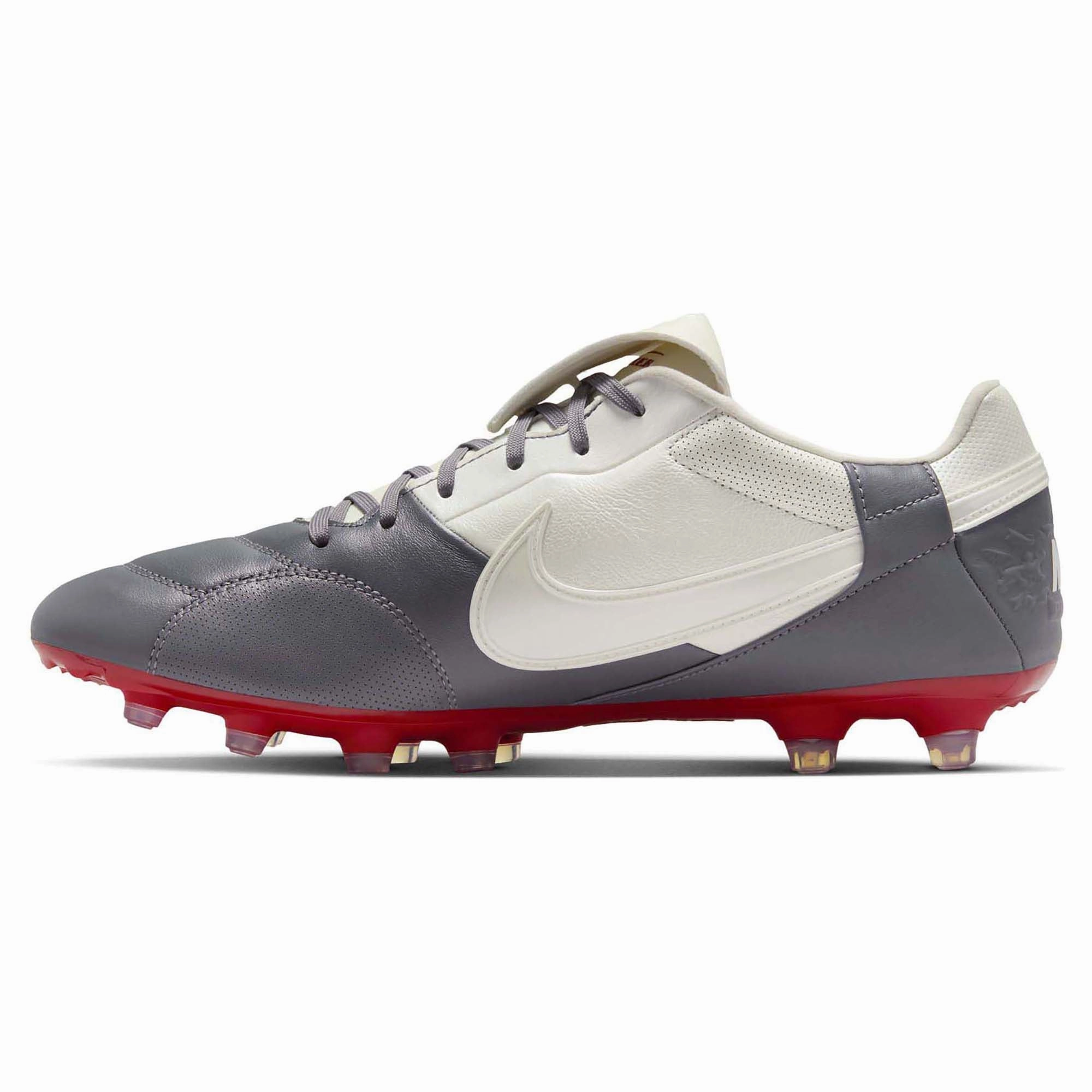 The Premier 3 Firm Ground Men's Football Boots Nike Running Shoes Academy