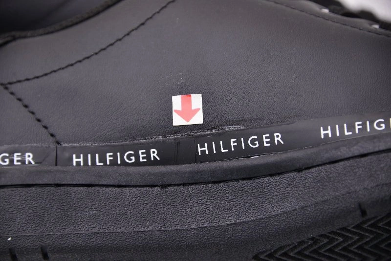 TOMMY HILFIGER MEN SHOES Size 44.5 ROM16 Best Begineer Rock Climbing Shoes