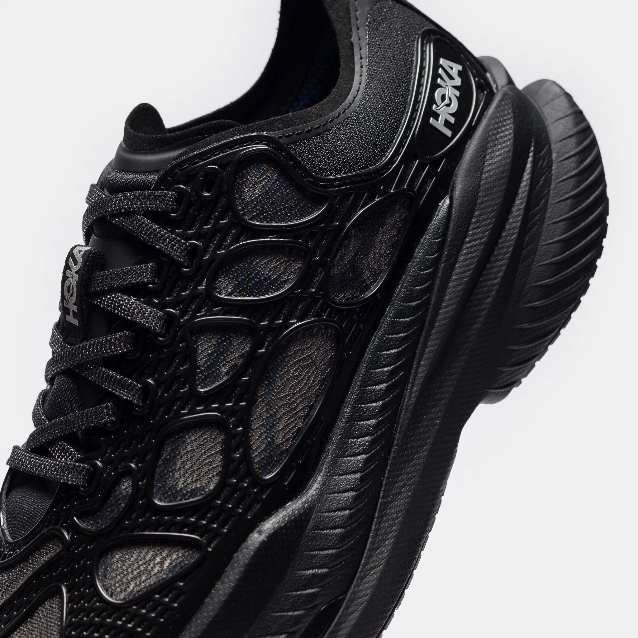 Dick's Shoes Mach X Caged Sneaker in Black/ Midnight Blue