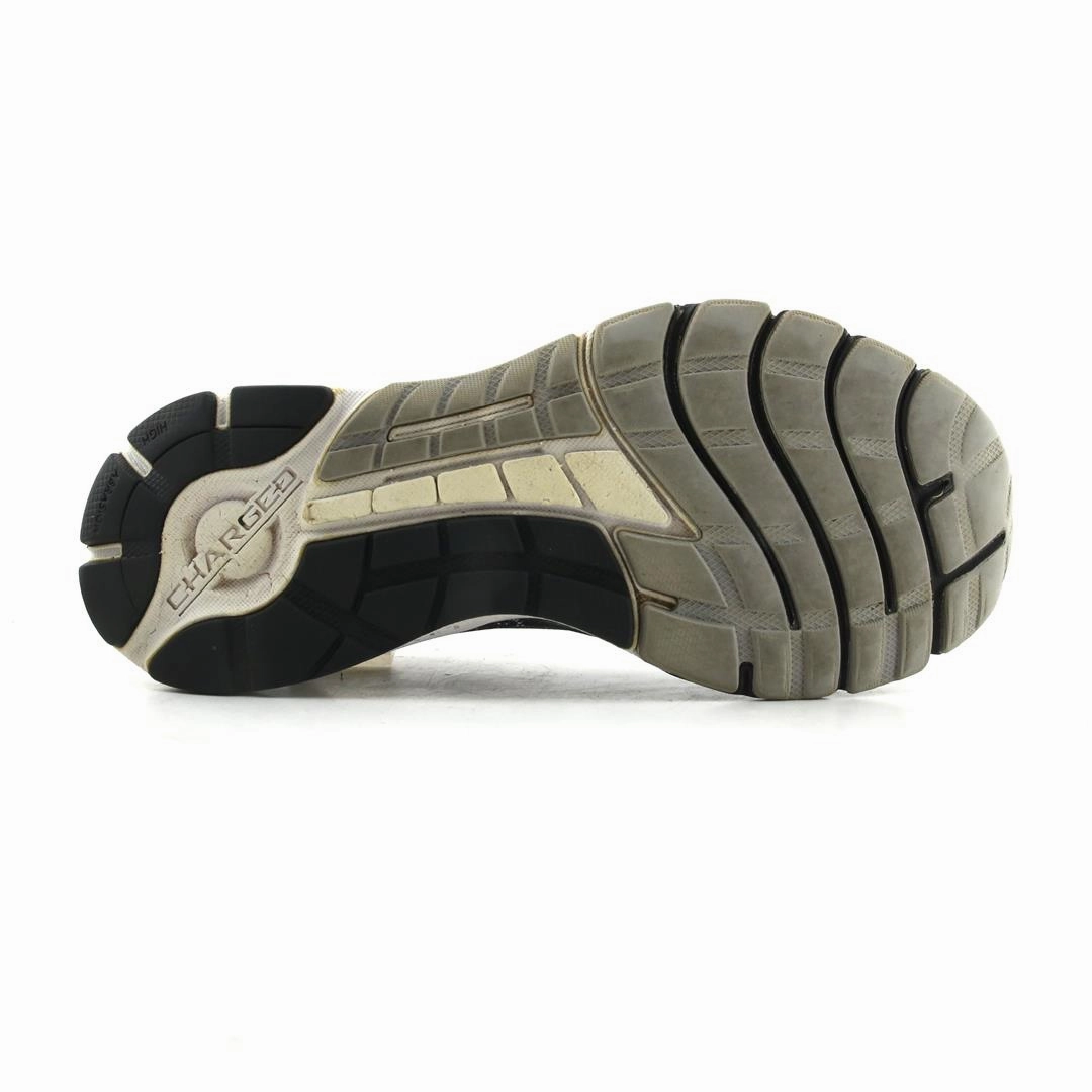 Comfiest Running Shoes UNDER ARMOUR SURGE 2