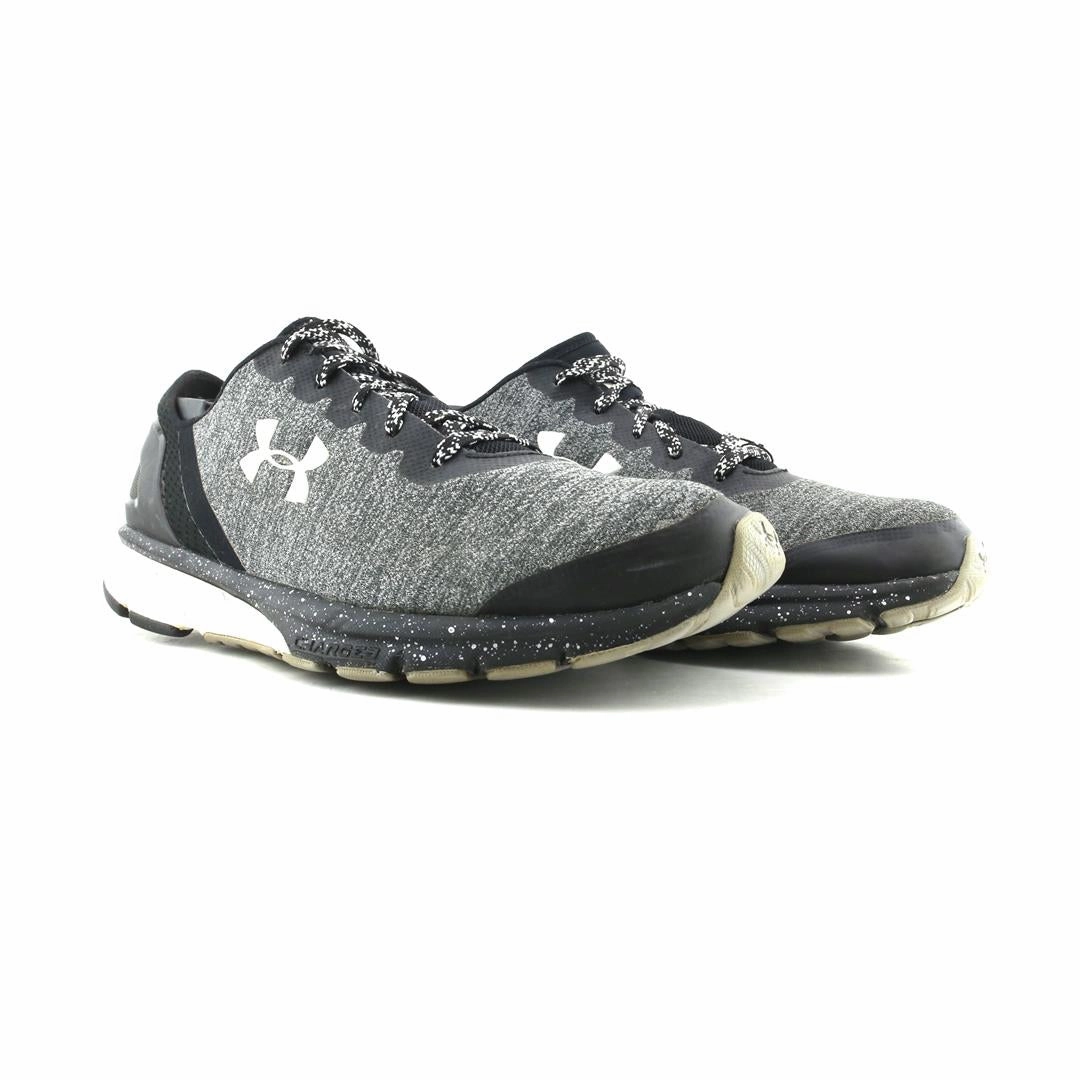 UNDER ARMOUR SURGE 2 Fresh Foam 680 V8 Running Shoe