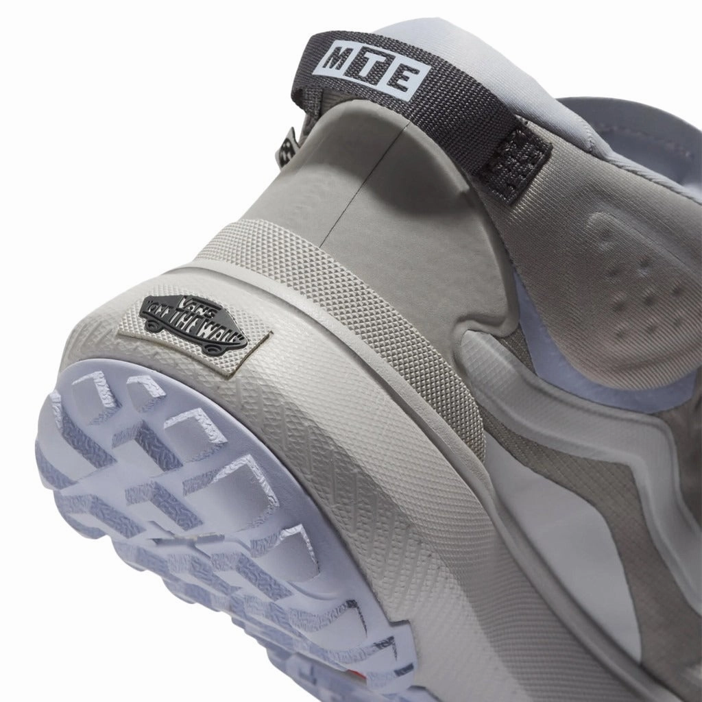 Vans Era  Low-Top Skate Shoes (VN000CVVKAQ1) Skate Shoes 2014