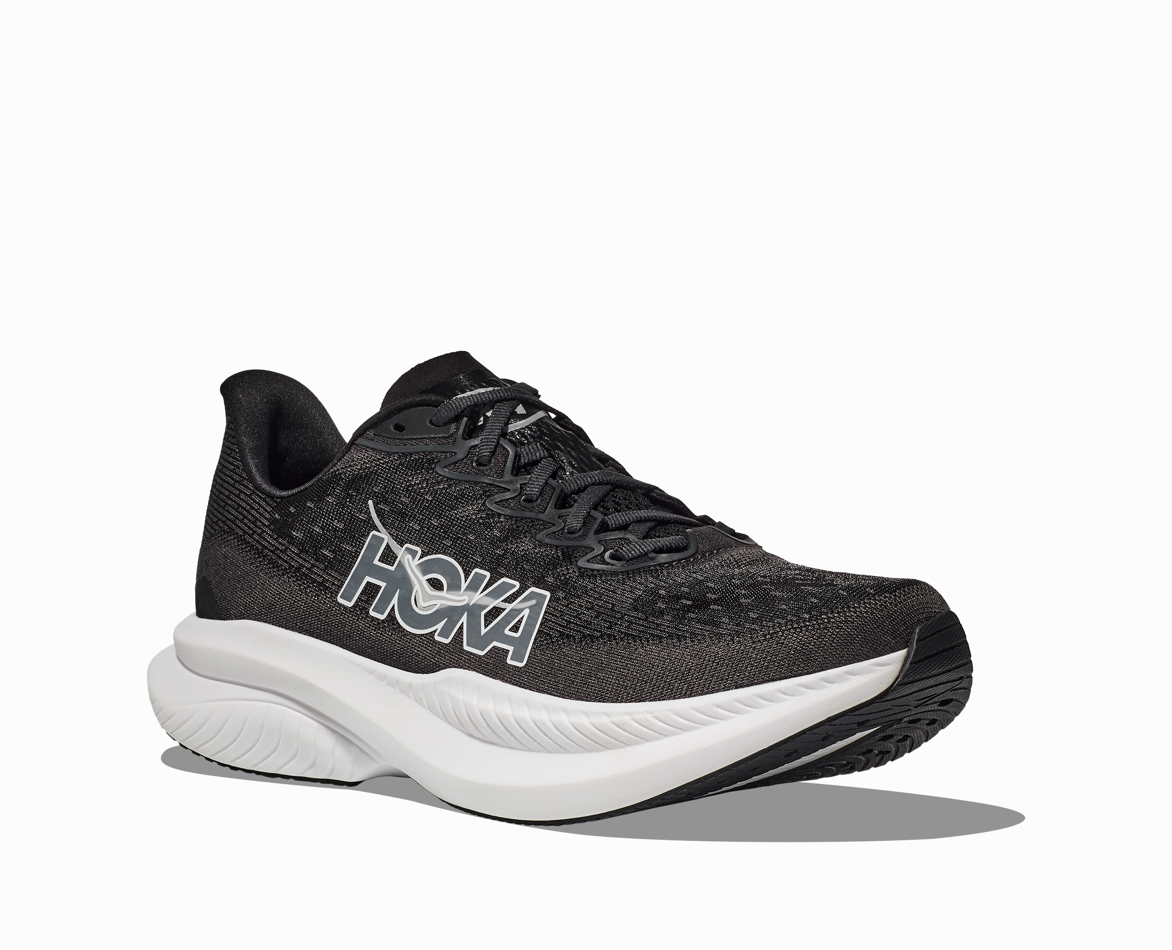 WOMEN'S MACH 6 - B - BLACK/WHITE Size 6.5