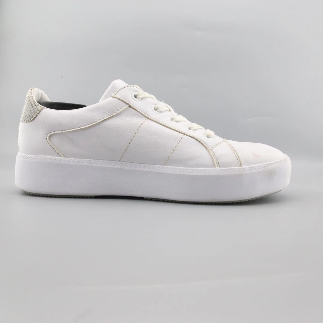 Big Kids' Casual Shoes BUGATTI .